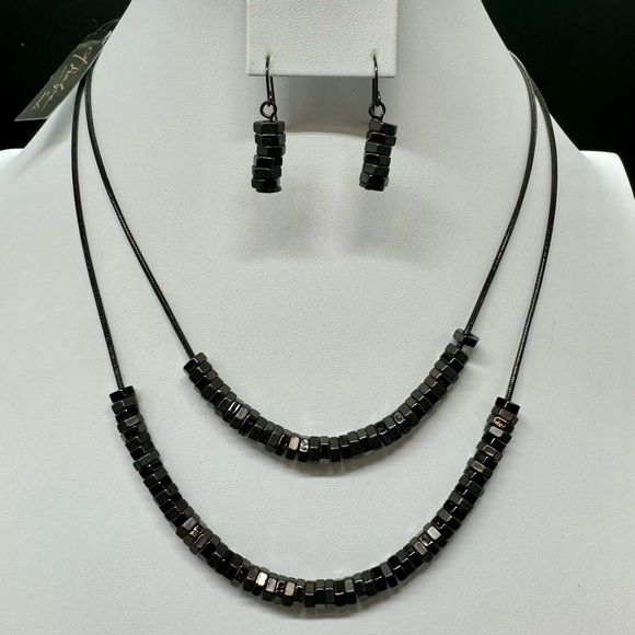 Thalia Sodi Hematite Tone Hematite Bead Necklace & Earrings Set - Picture 2 of 7